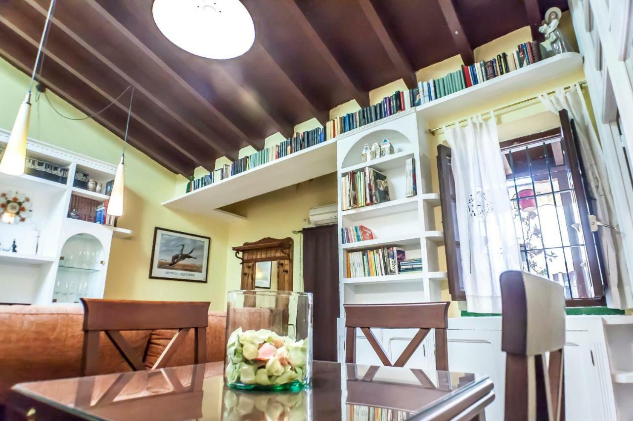 Corral De La O Triana Apartment By Valcambre Sevilla Eksteriør bilde